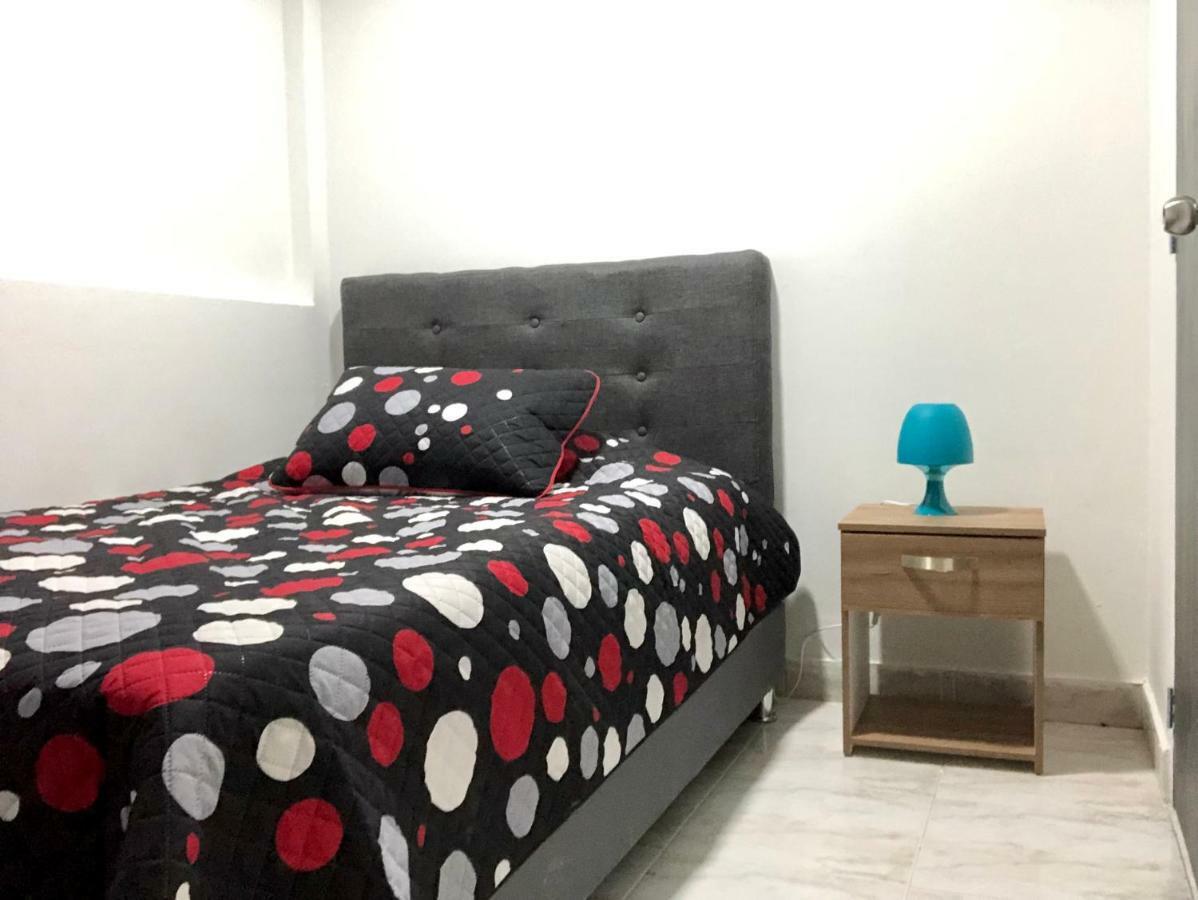 Aloha Hostel Bogotá Esterno foto
